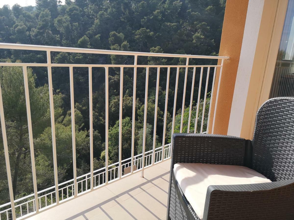 Entre Amie & Spa Cantaron Zewnętrze zdjęcie