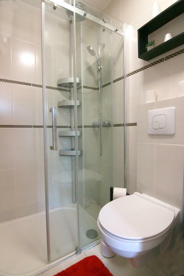 Entre Amie & Spa Cantaron Zewnętrze zdjęcie
